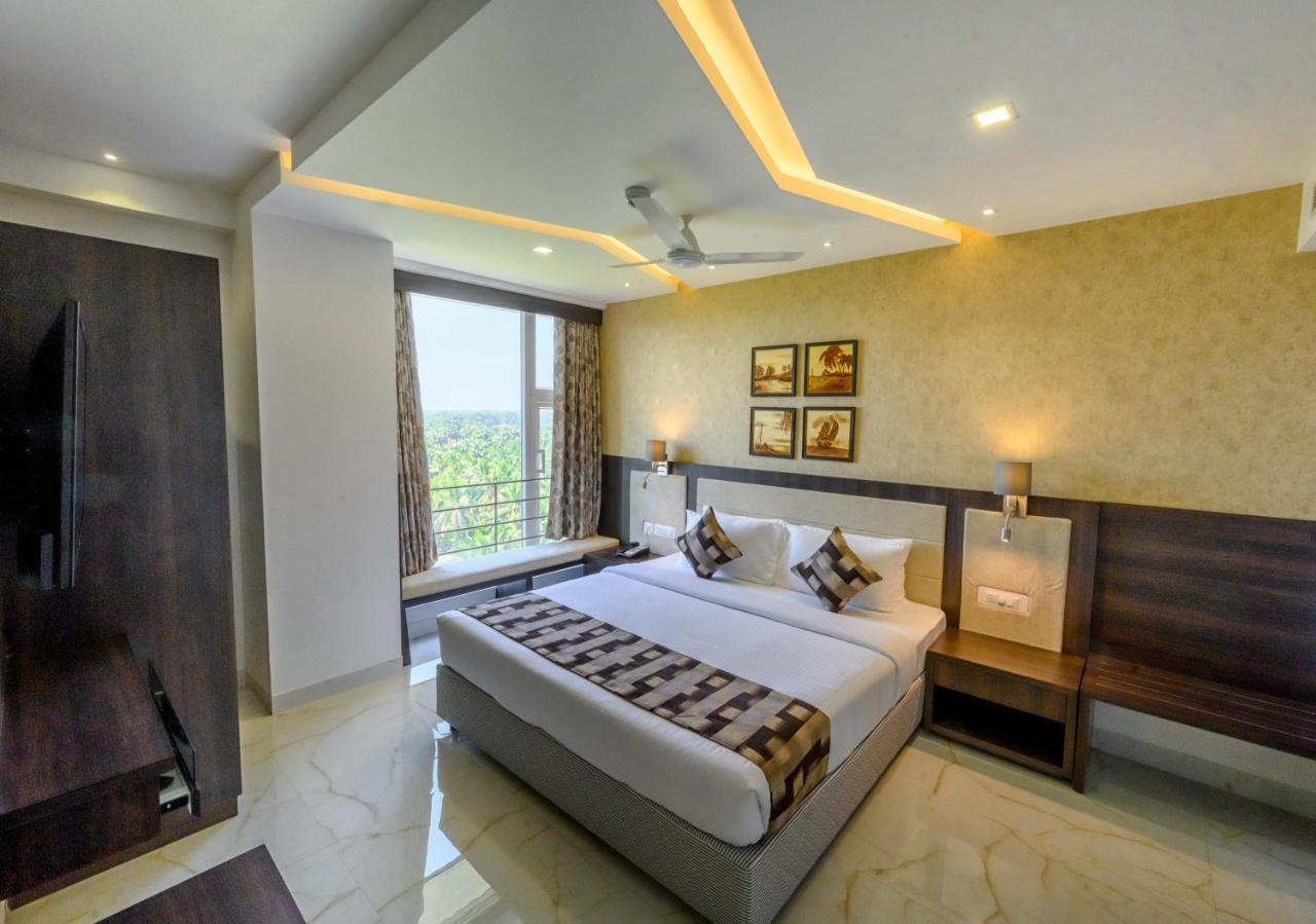 Essentia Manipal Inn Удупи Екстериор снимка